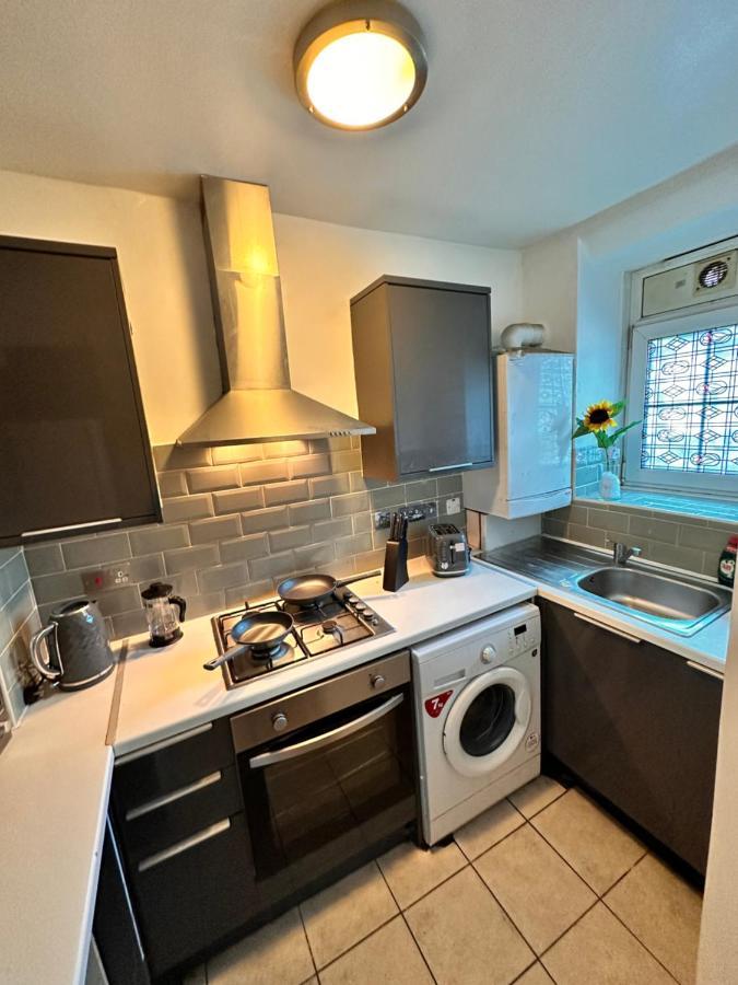 Perfect Family Home Next To London Bridge Exterior foto